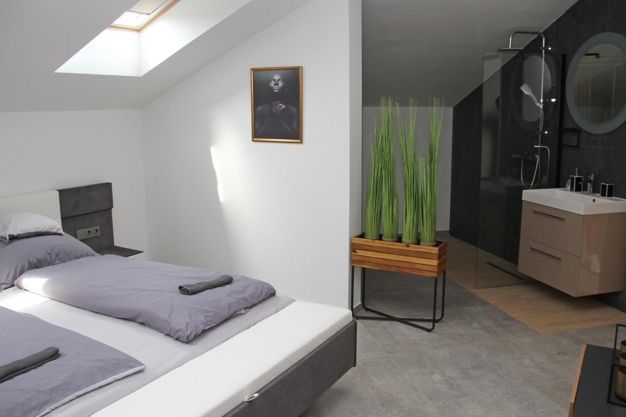 Player'S Pool&Rooms Vonyarcvashegy Room photo